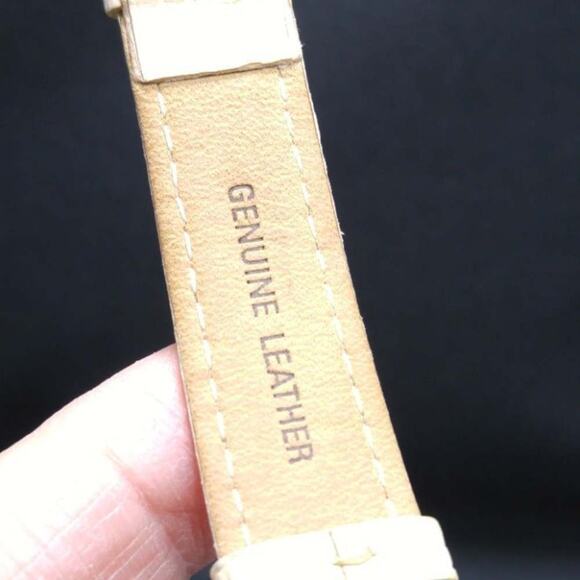 Skagen Denmark Ladies Watch, Tan Leather: New Battery, MOP Face, Stainless Steel - Picture 8 of 11